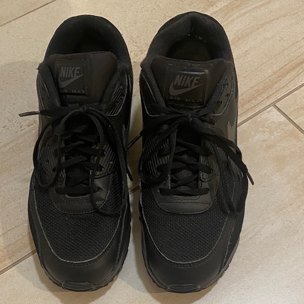 Nike Black Men's Air Max Sneakers